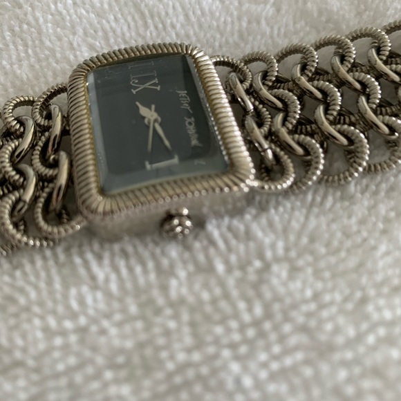 Betsey Johnson chain watch with case and pillow - Picture 9 of 14